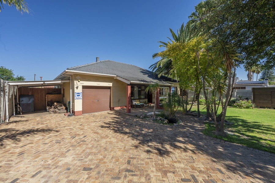 3 Bedroom Property for Sale in Protea Heights Western Cape